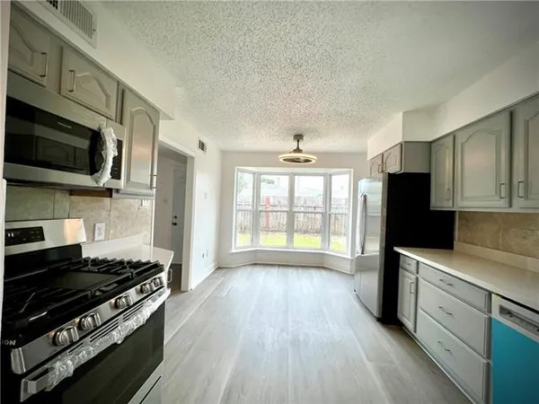 $3,000 | 3600 Lake Trail Drive, Kenner, LA 70065