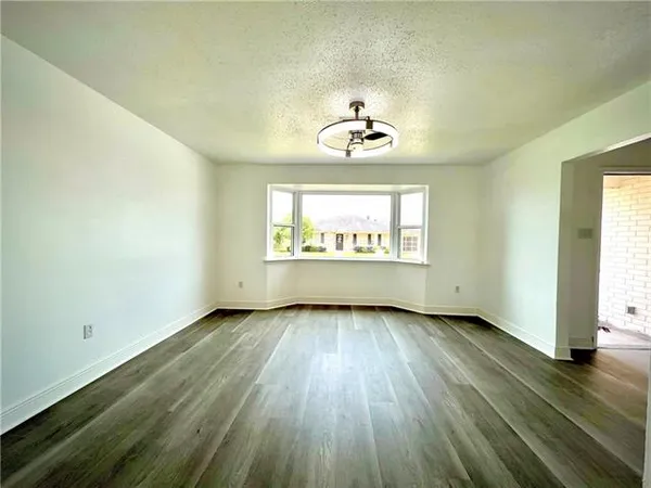 $3,000 | 3600 Lake Trail Drive, Kenner, LA 70065