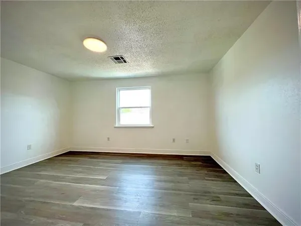 $3,000 | 3600 Lake Trail Drive, Kenner, LA 70065