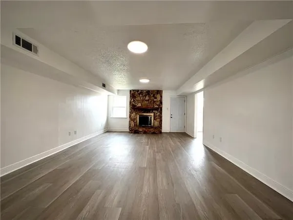 $3,000 | 3600 Lake Trail Drive, Kenner, LA 70065