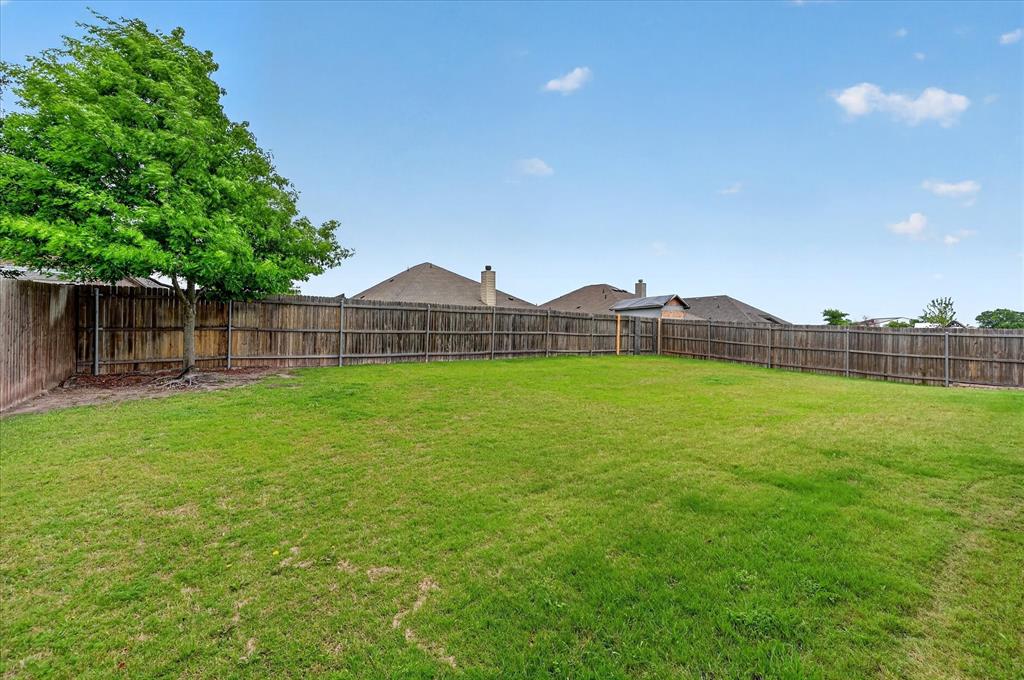 106 Zion Lane Forney, TX 75126 - Photo 29 of 37 a view of a garden