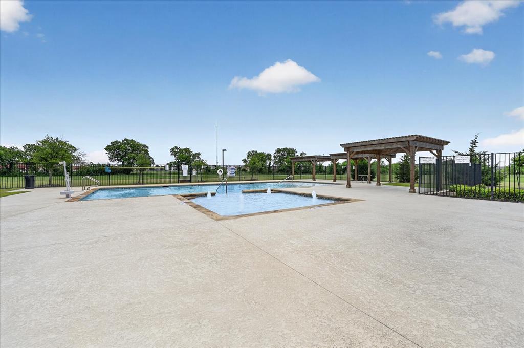 106 Zion Lane Forney, TX 75126 - Photo 33 of 37 a view of a tennis court