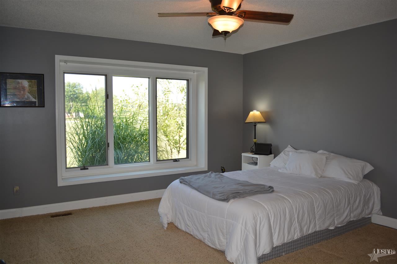 14730 Pulver Road Fort Wayne, IN 46845 - Photo 13 of 29