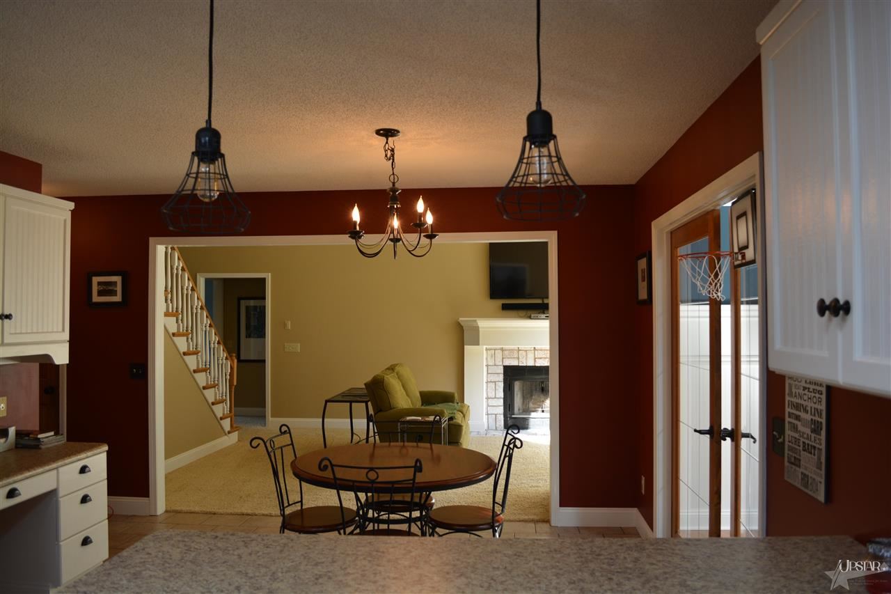 14730 Pulver Road Fort Wayne, IN 46845 - Photo 5 of 29