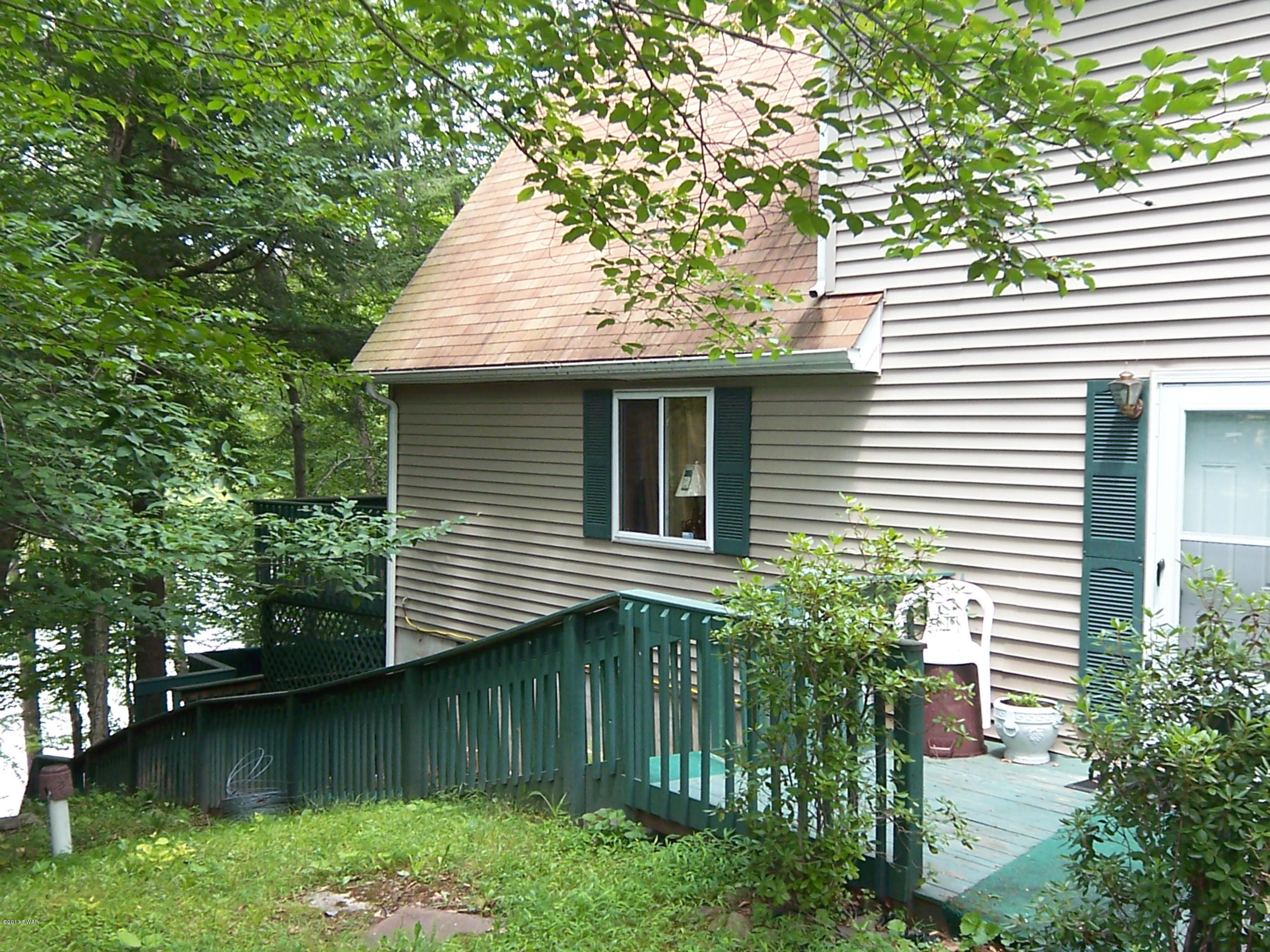 20 Riverside Drive Hawley, PA 18428 - Photo 16 of 17