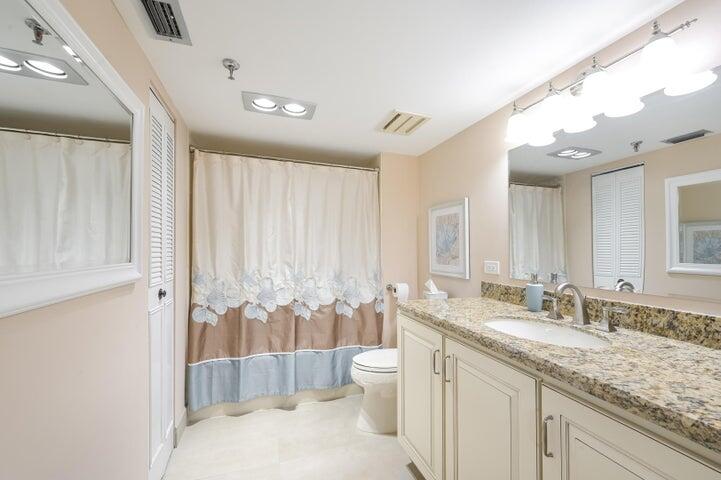 5340 Northwest 2nd Avenue, Unit 226 Boca Raton, FL 33487 - Photo 16 of 29 20200715164307034234000000-o