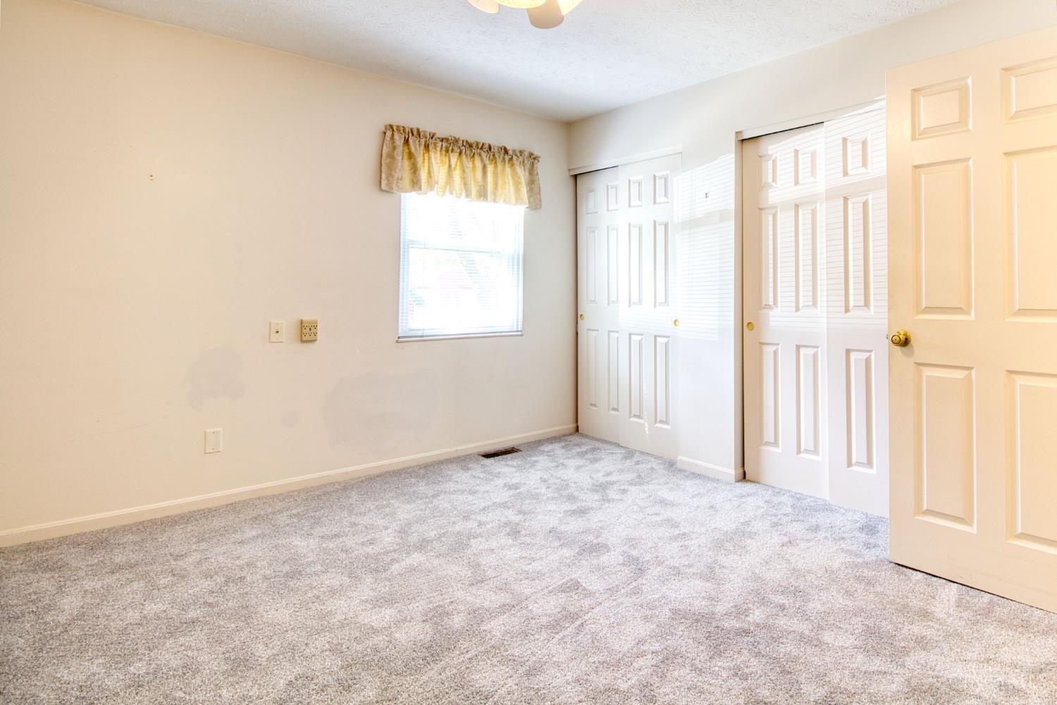 6355 Corbly Road, Unit 7 Cincinnati, OH 45230 - Photo 15 of 34