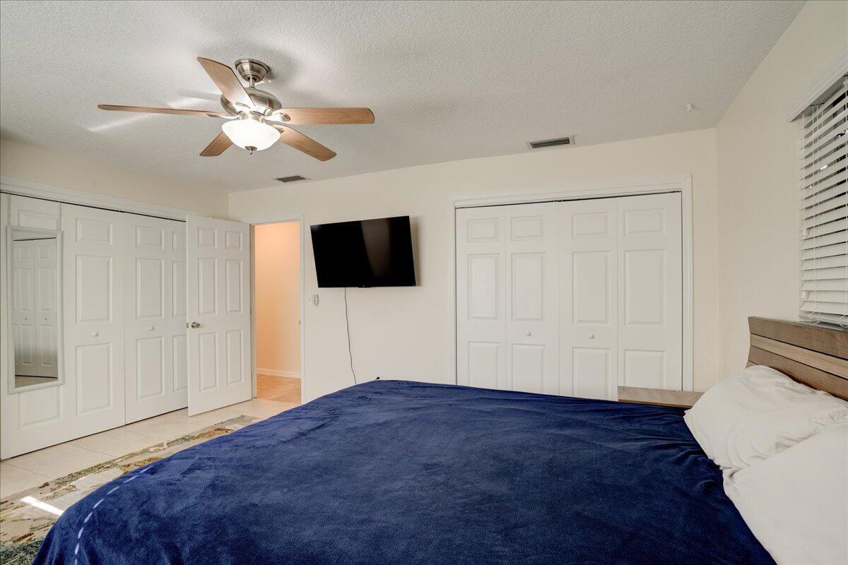 532 Southwest Timber Trail Stuart, FL 34997 - Photo 18 of 47 18-532 Timber Trail-14