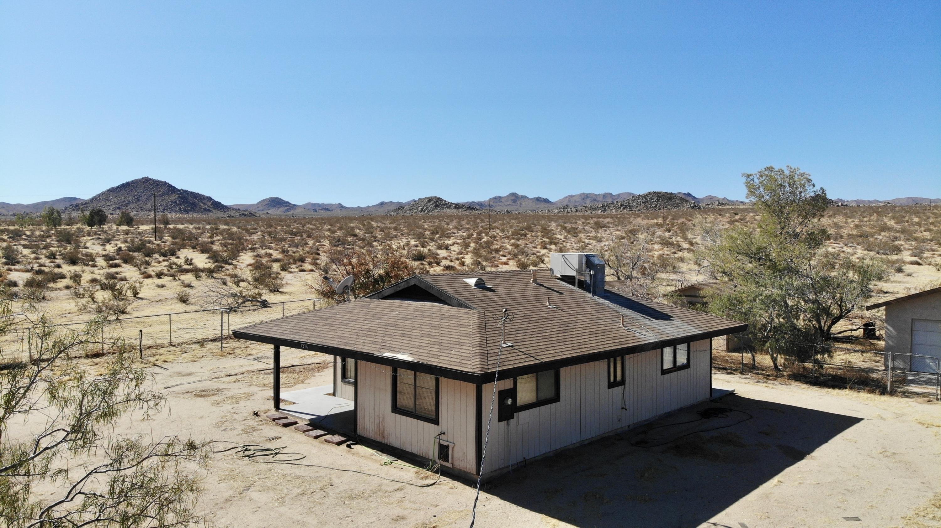 4278 Kickapoo Trail Landers, CA 92285 - Photo 3 of 17 577864CE1D3F0746CCEC7CCDE459DD8B
