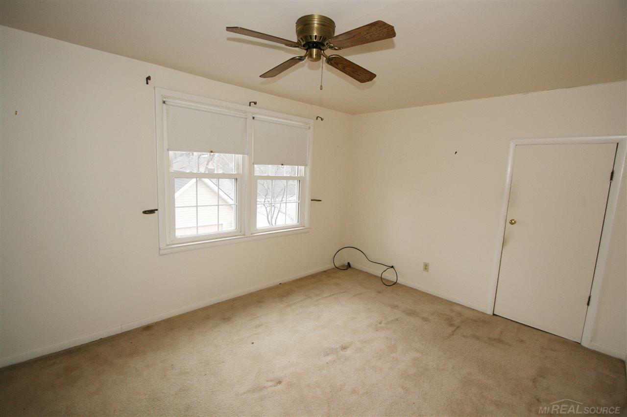 165 Maplefield Road Pleasant Ridge, MI 48069 - Photo 20 of 31 Second Floor Bedroom