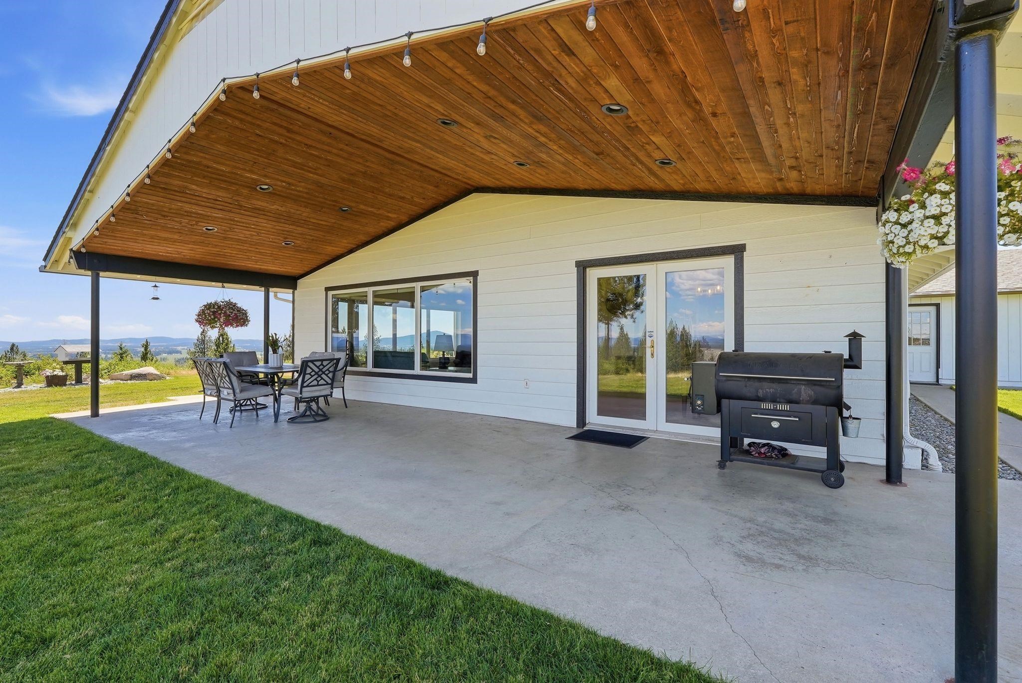 4746 Furzee Road Clayton, WA 99110 - Photo 10 of 46