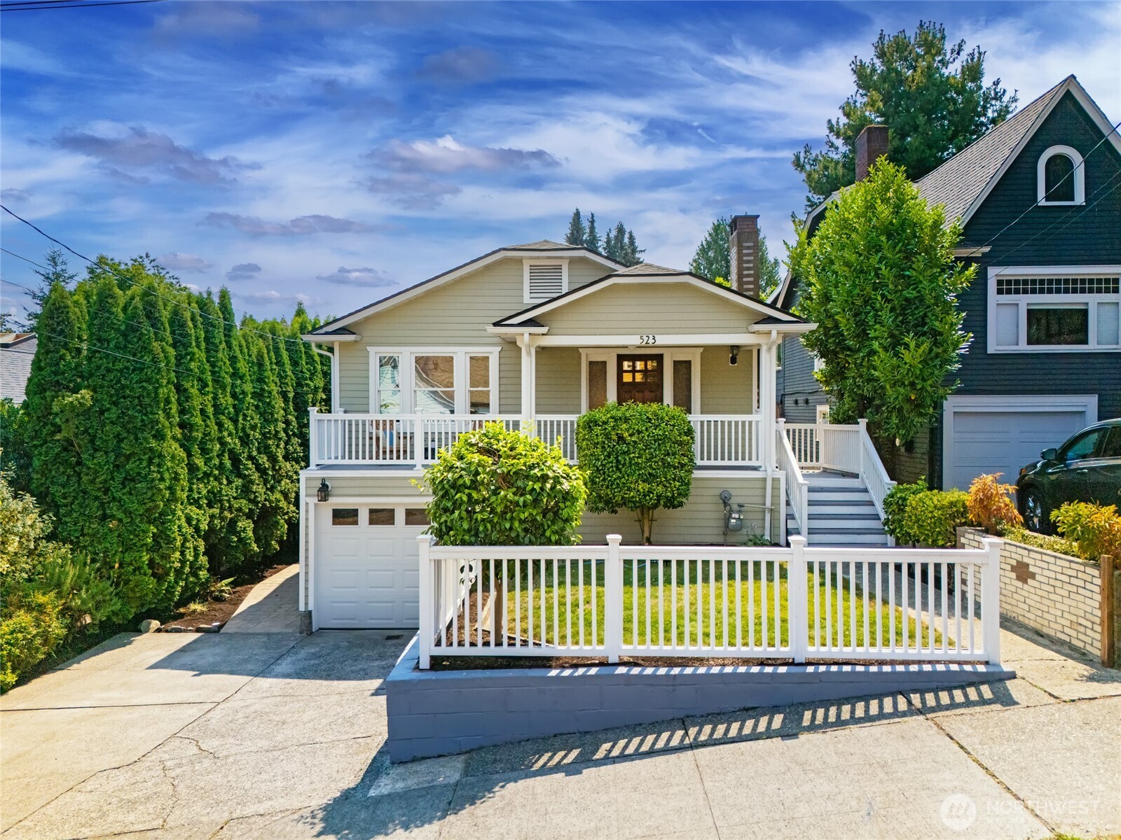 523 North 70th Street Seattle, WA 98103 - Photo 1 of 21 Gallery Image 1