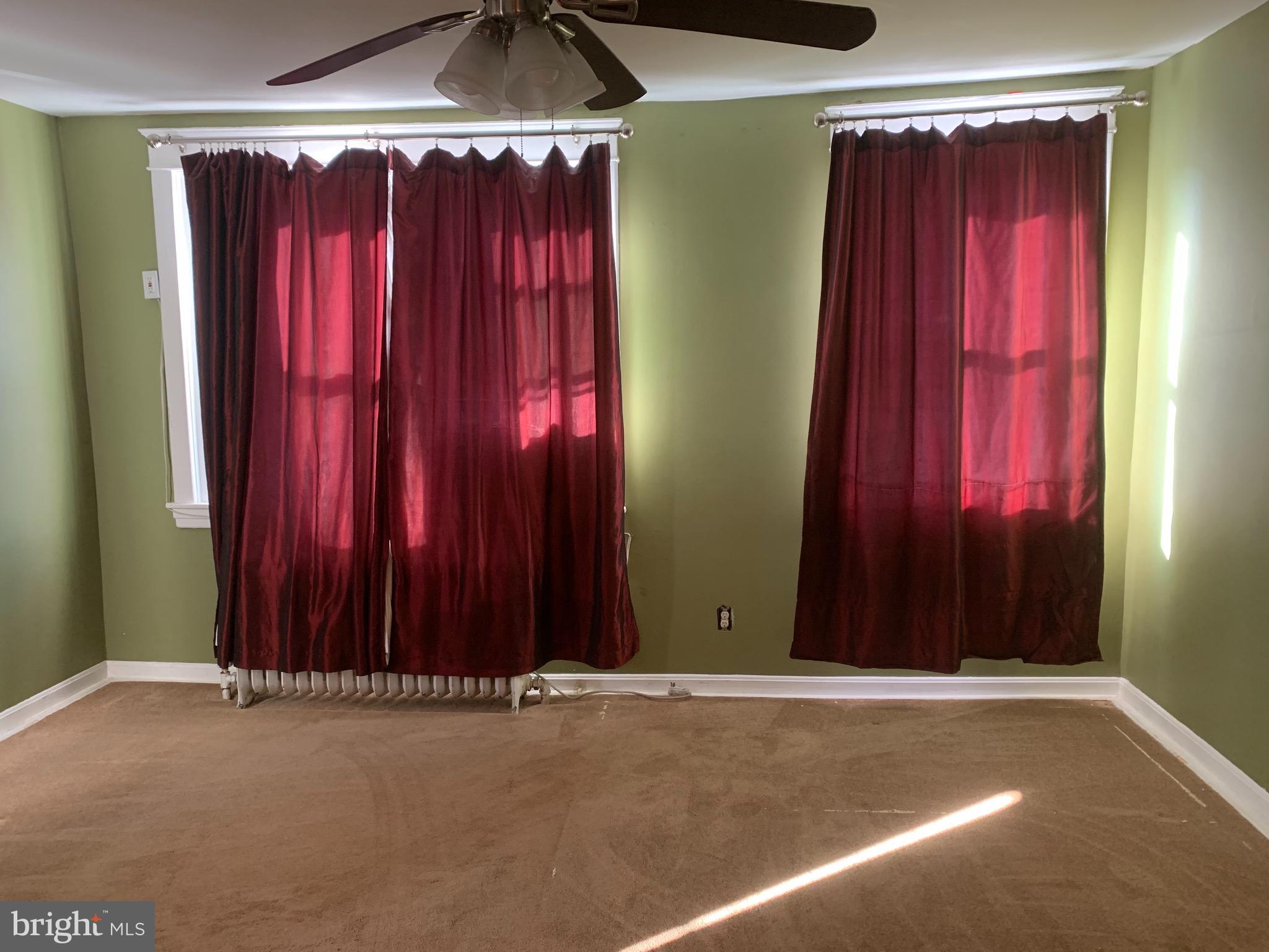 151 Overhill Road Upper Darby, PA 19082 - Photo 16 of 22 1st bedroom