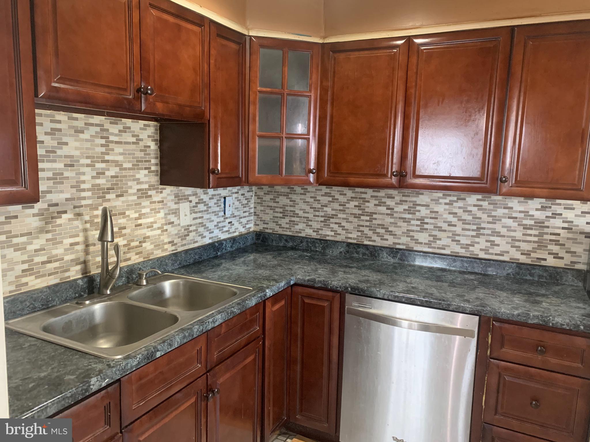 151 Overhill Road Upper Darby, PA 19082 - Photo 10 of 22 Kitchen