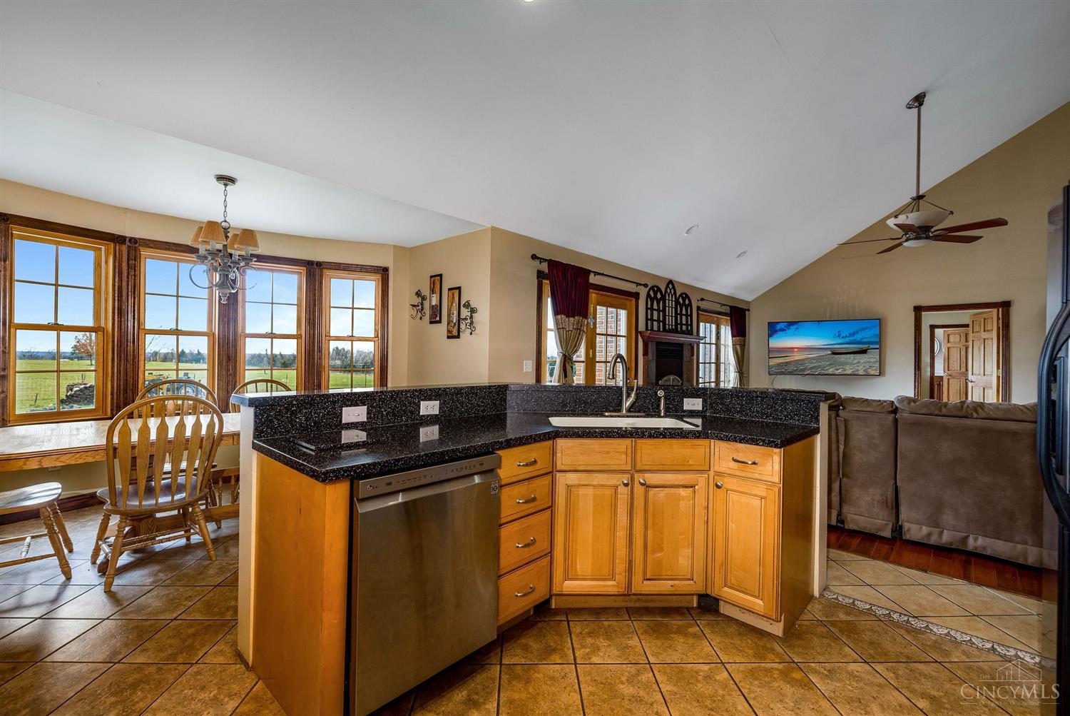4207 Stillwell Beckett Road Hamilton, OH 45013 - Photo 18 of 58