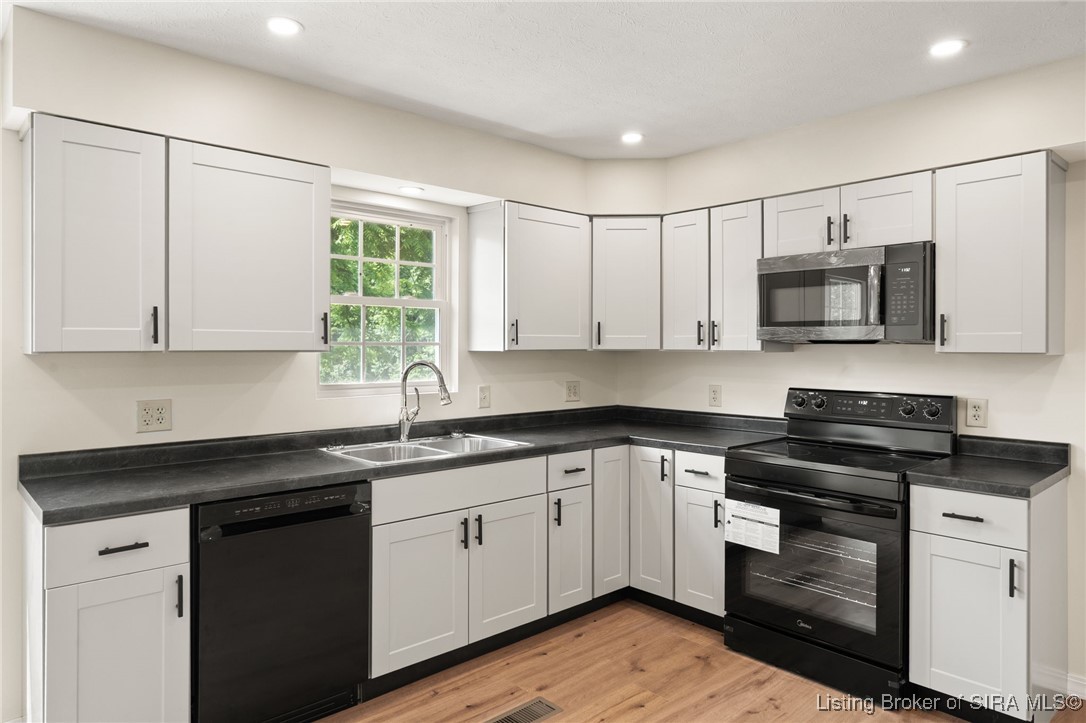 654 Sky Aire Road Northeast Corydon, IN 47112 - Photo 21 of 46 Gallery Image 21