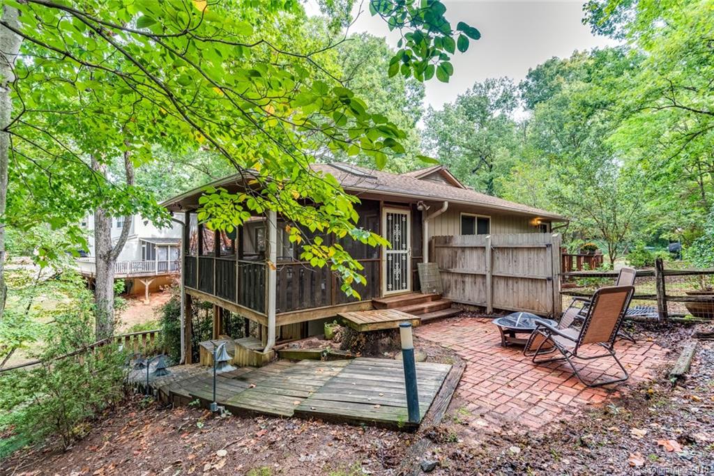 16012 Samar Court, Unit 12 Tega Cay, SC 29708 - Photo 3 of 11 Gallery Image 3