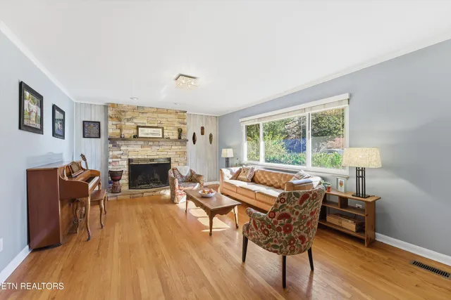 $410,000 | 4023 Terrace View Drive, Knoxville, TN 37918