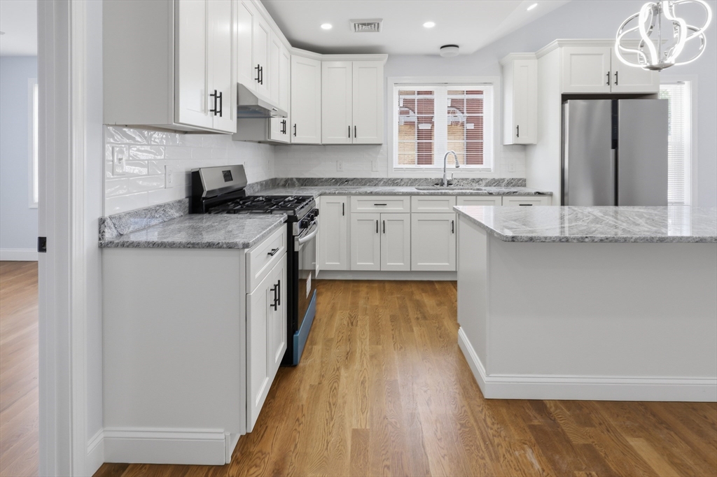 489 Spring Street Fall River, MA 02721 - Photo 2 of 40