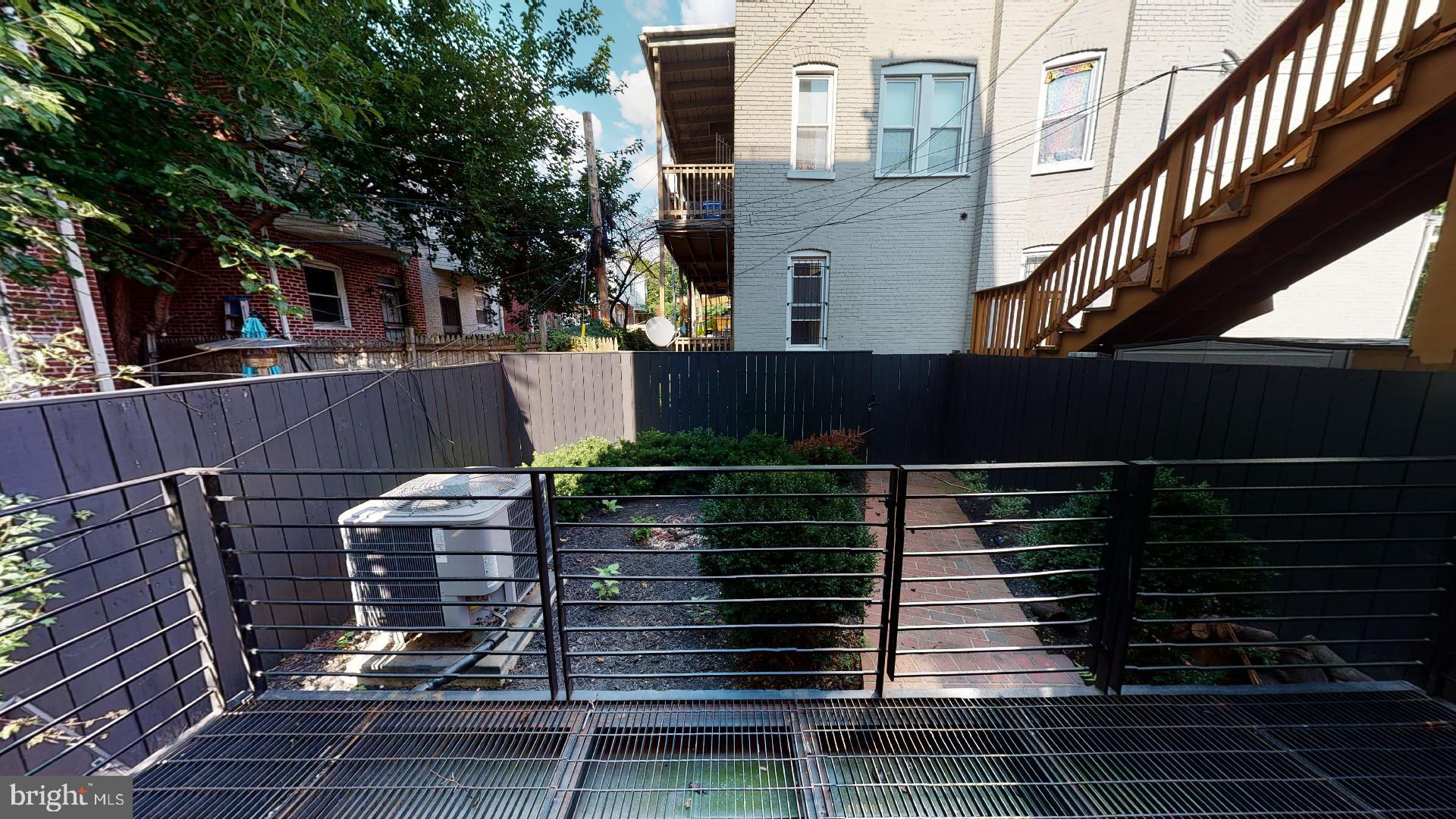 2825 Sherman Avenue Northwest, Unit A Washington, DC 20001 - Photo 8 of 17