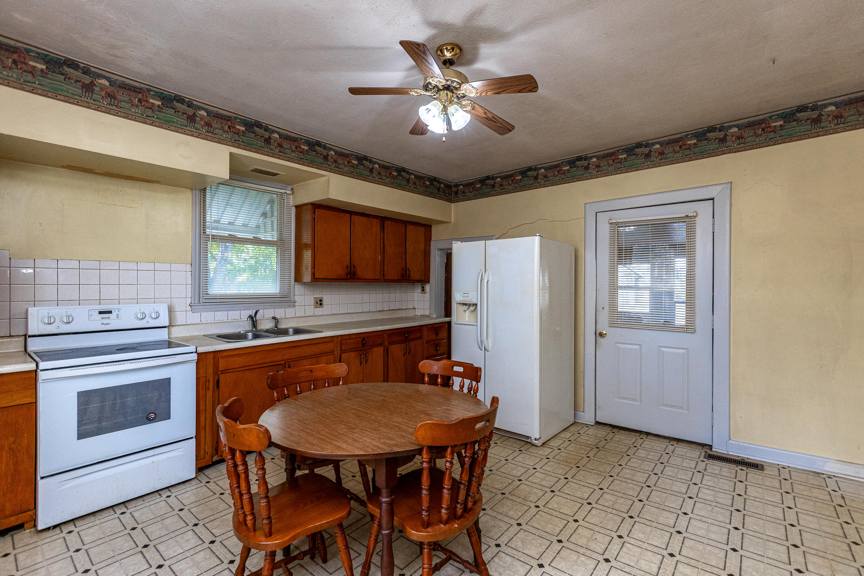100 Leesburg Road Georgetown, KY 40324 - Photo 16 of 50 B-11
