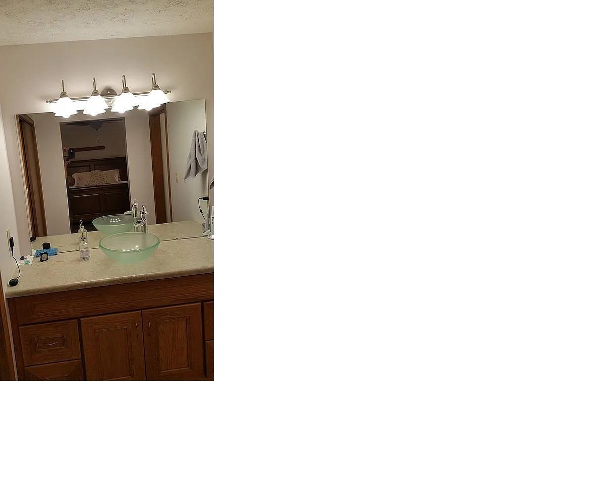 124 West Banta Road Indianapolis, IN 46217 - Photo 21 of 36 Gallery Image 21