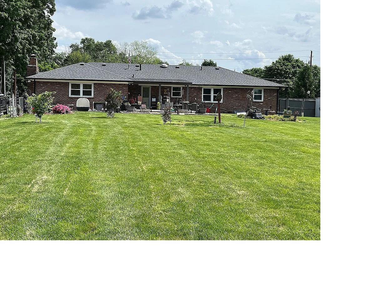 124 West Banta Road Indianapolis, IN 46217 - Photo 33 of 36 Gallery Image 33