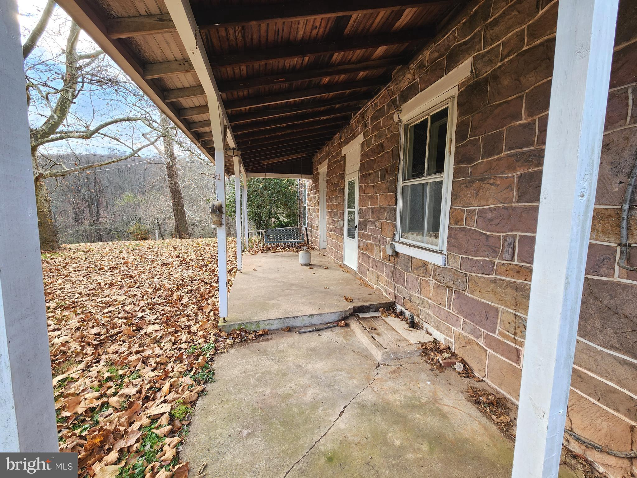 1807 Potts Hill Road Lewisberry, PA 17339 - Photo 9 of 38 Gallery Image 9