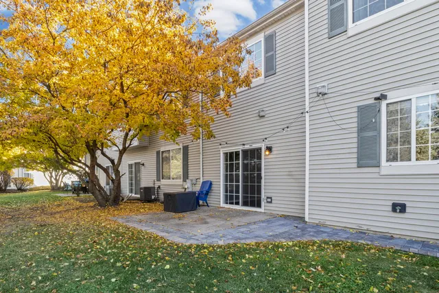 $2,100 | 1119 Clover Drive, Minooka, IL 60447