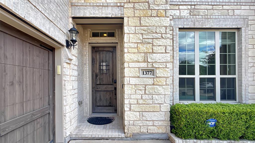1377 Rolling Thunder Road Frisco, TX 75036 - Photo 5 of 34