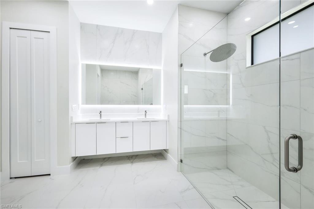 3343 5th Avenue Southwest Naples, FL 34117 - Photo 15 of 45 Gallery Image 15