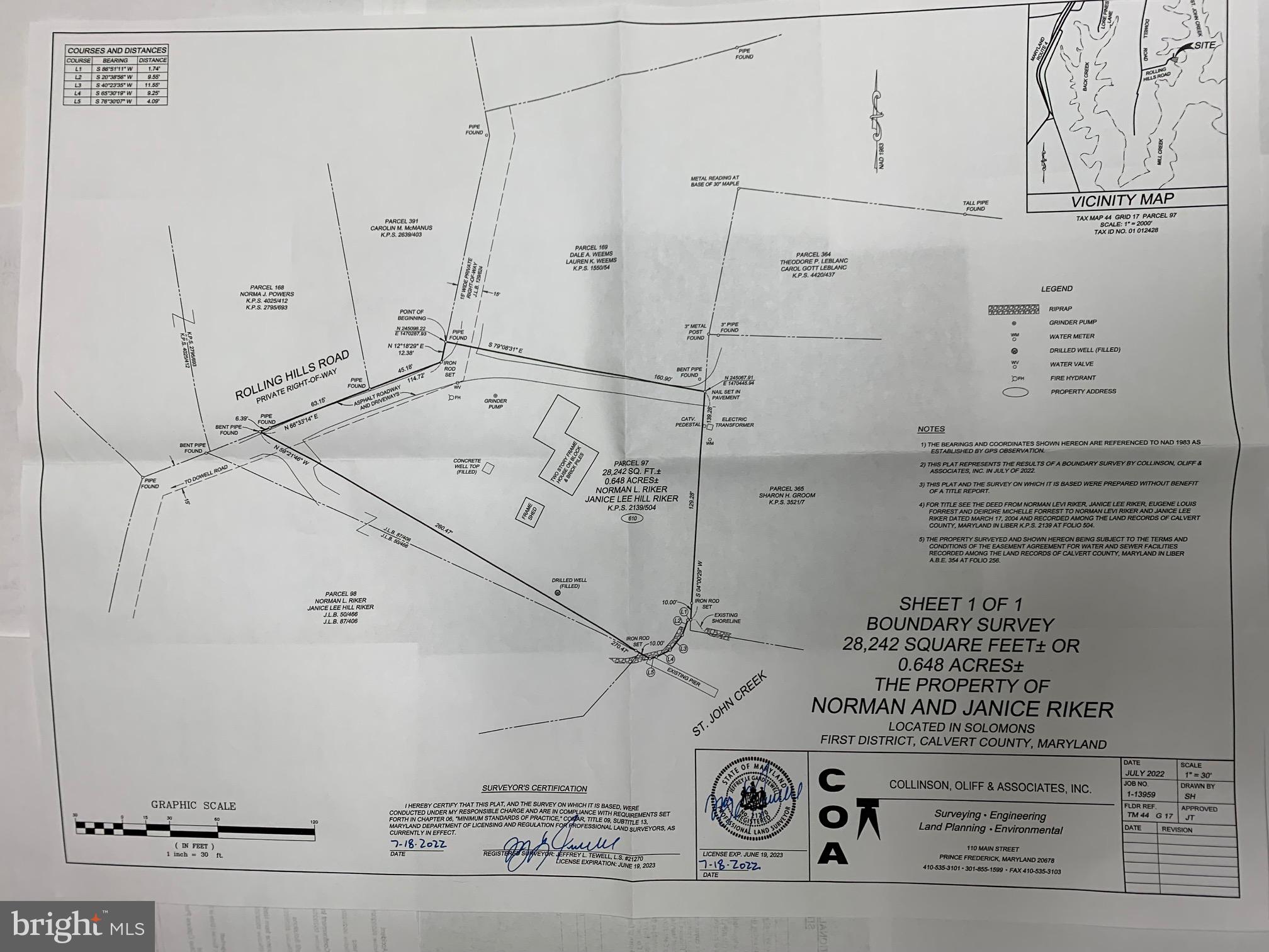 610 Rolling Hills Road Solomons, MD 20629 - Photo 32 of 33 a bathroom with a bathtub and shower