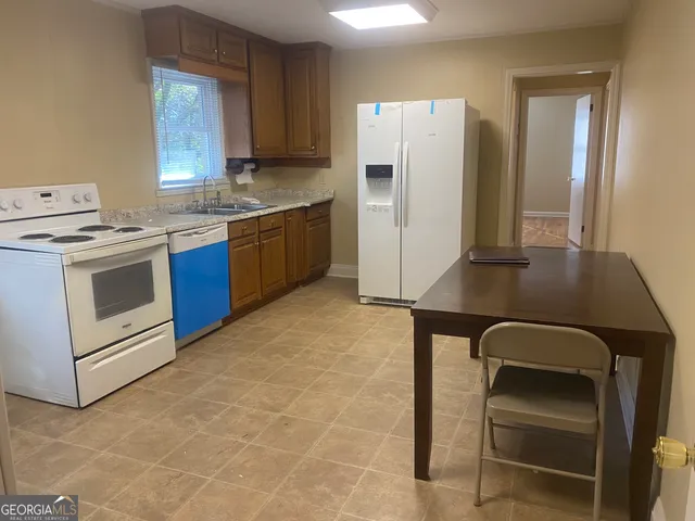 $1,675 | 155 Mimosa Drive, Athens, GA 30605