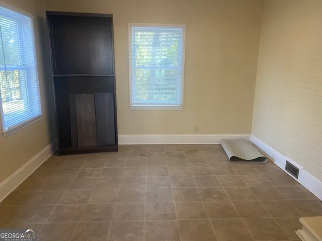 $1,675 | 155 Mimosa Drive, Athens, GA 30605