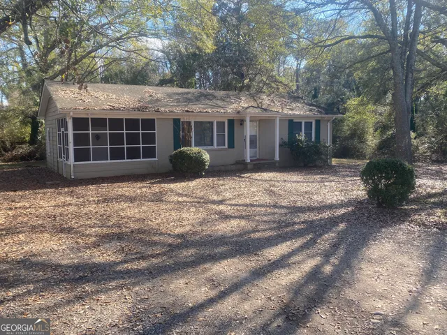 $1,675 | 155 Mimosa Drive, Athens, GA 30605