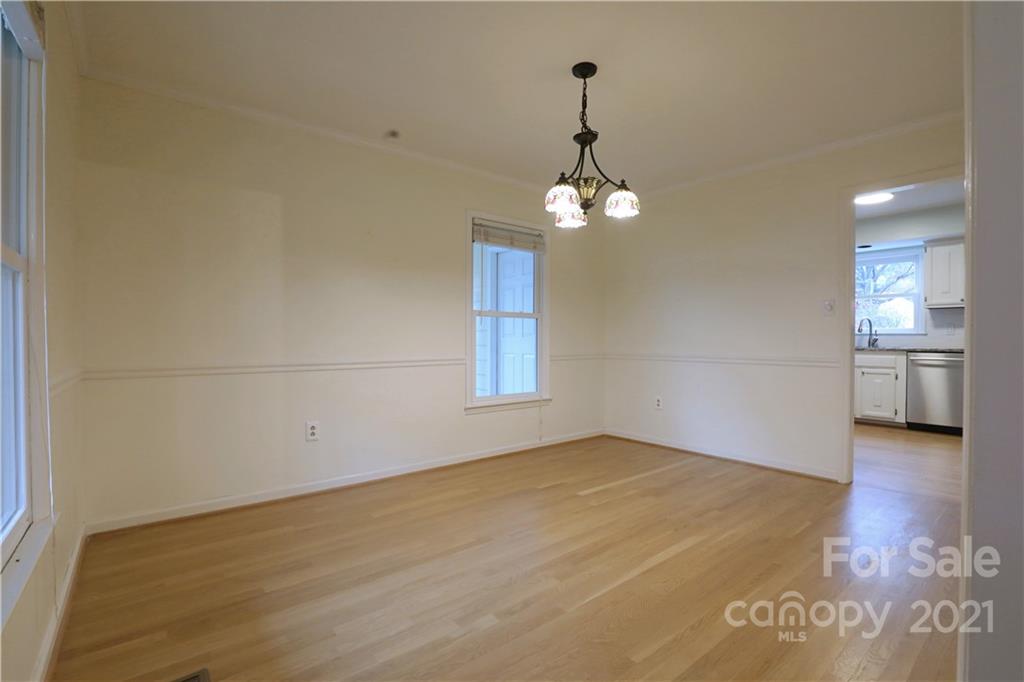 6407 Harrison Road Charlotte, NC 28270 - Photo 12 of 26 Gallery Image 12