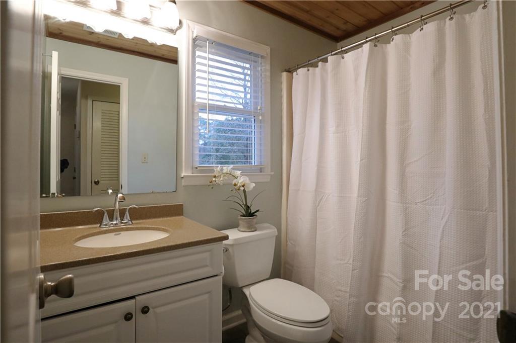 6407 Harrison Road Charlotte, NC 28270 - Photo 22 of 26 Gallery Image 22