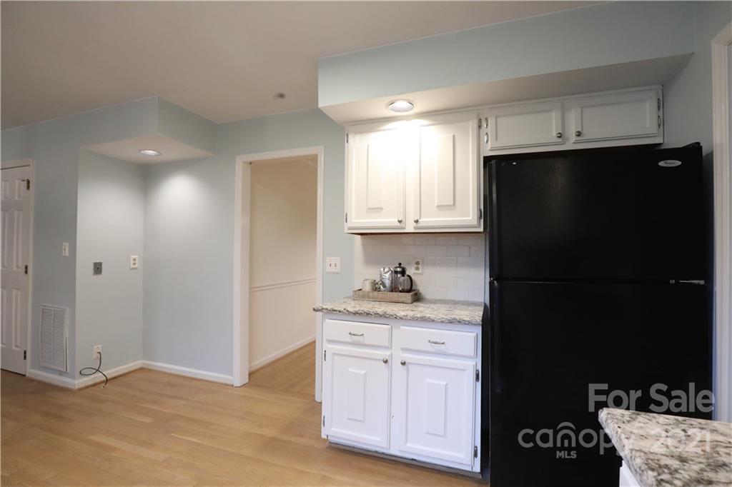 6407 Harrison Road Charlotte, NC 28270 - Photo 9 of 26 Gallery Image 9