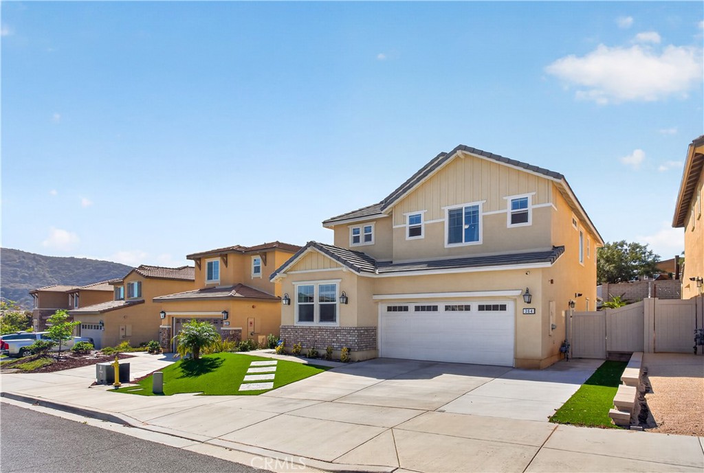 364 Misaki Way Fallbrook, CA 92028 - Photo 1 of 65
