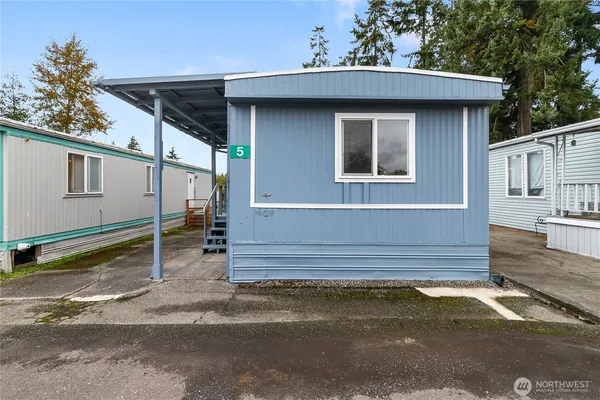 $99,000 | 2240 Peace Portal Drive, Unit 5, Blaine, WA 98230