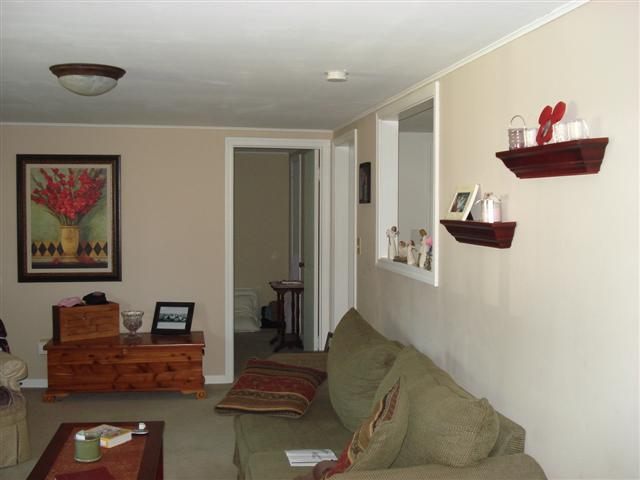 109 Briargate Road Washington, IL 61571 - Photo 7 of 8 Gallery Image 7