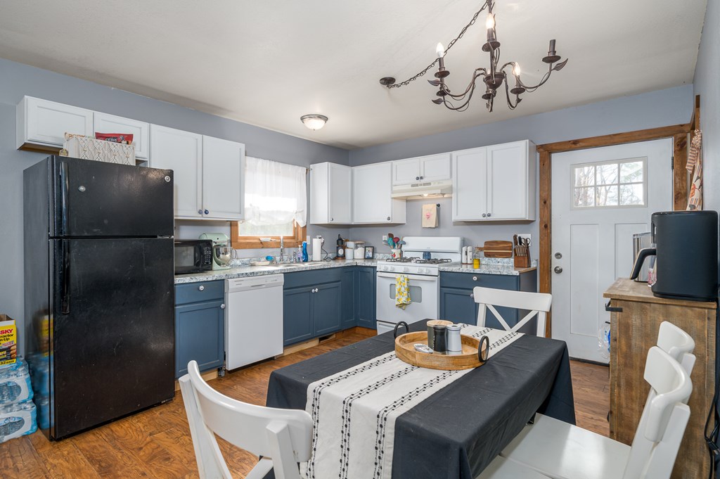 684 Ash Loop Road Blue Ridge, GA 30513 - Photo 12 of 29