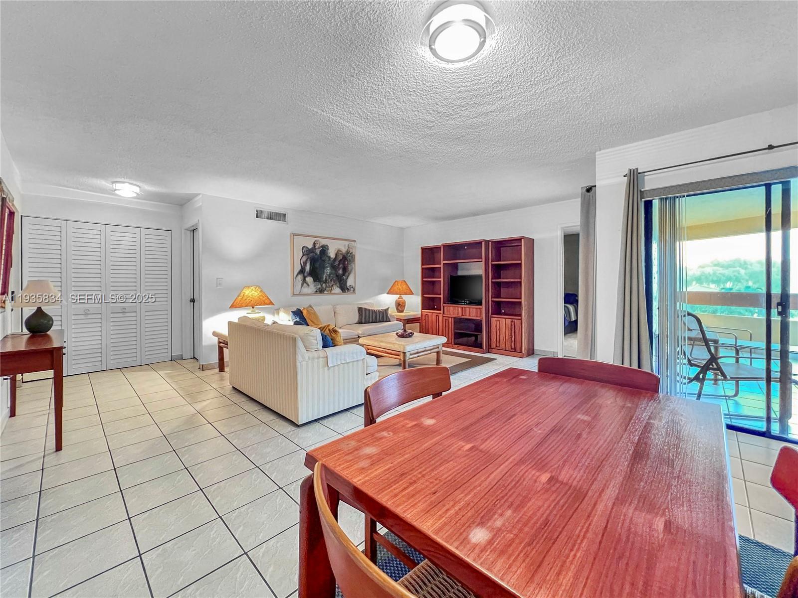 9255 Southwest 125th Avenue, Unit R30X Miami, FL 33186 - Photo 5 of 25