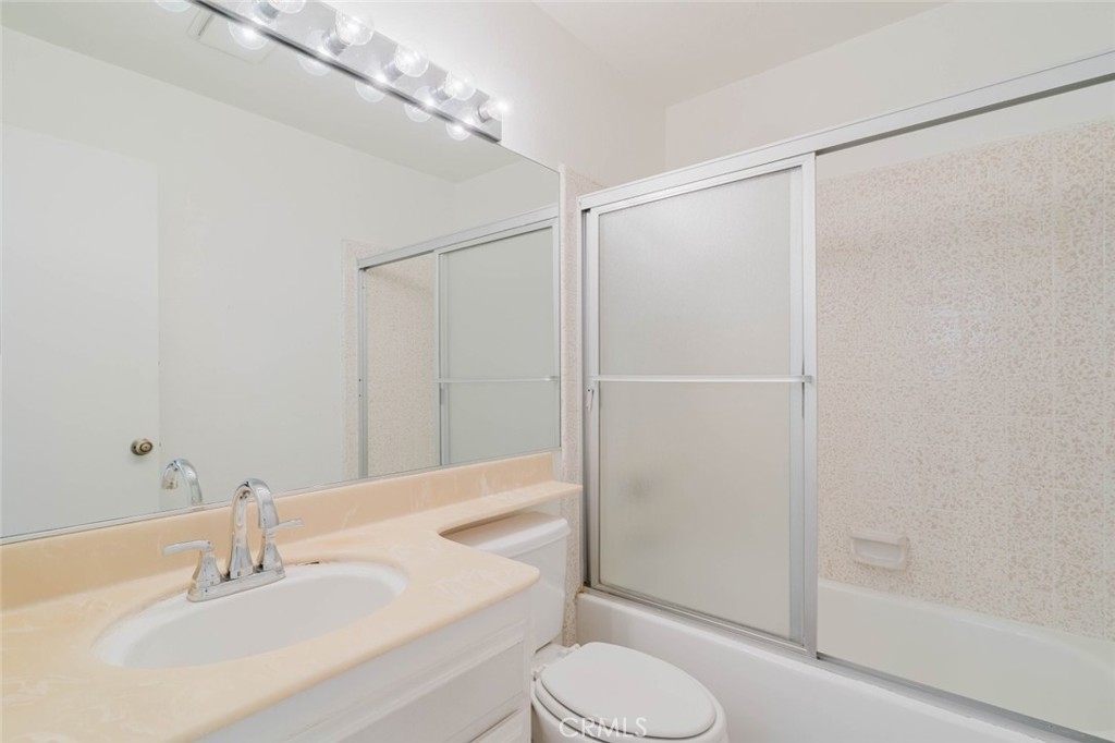 11266 Key W Avenue, Unit 5 Porter Ranch, CA 91326 - Photo 16 of 34