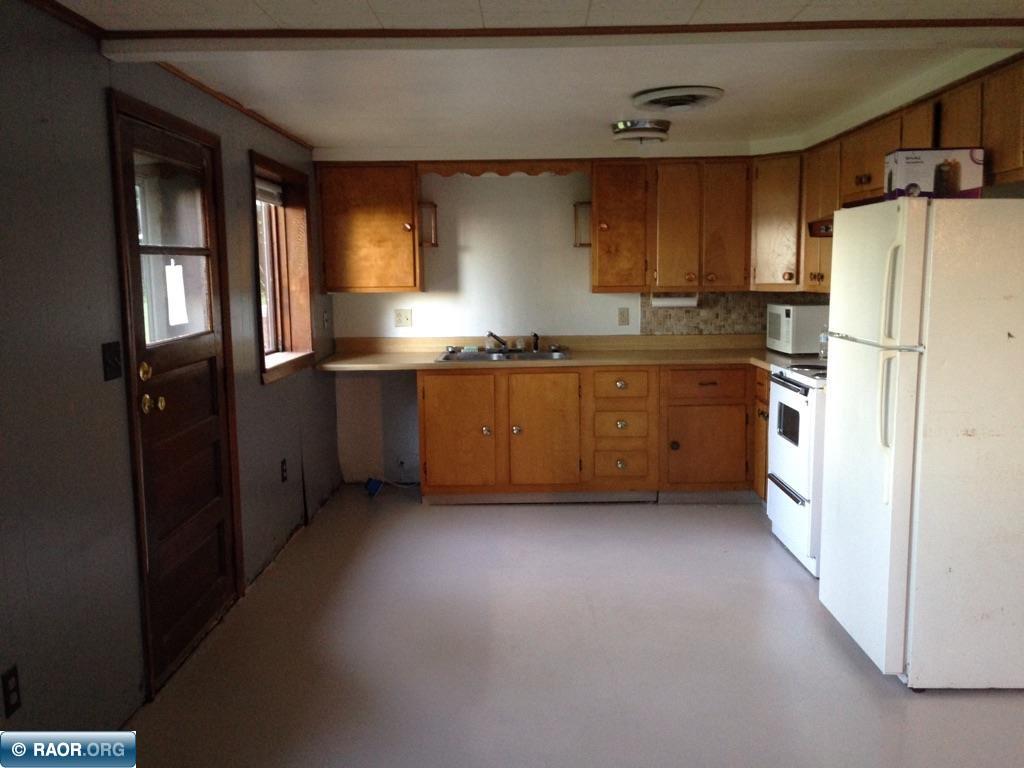 29221 Kaleva Beach Road Pengilly, MN 55775 - Photo 7 of 35