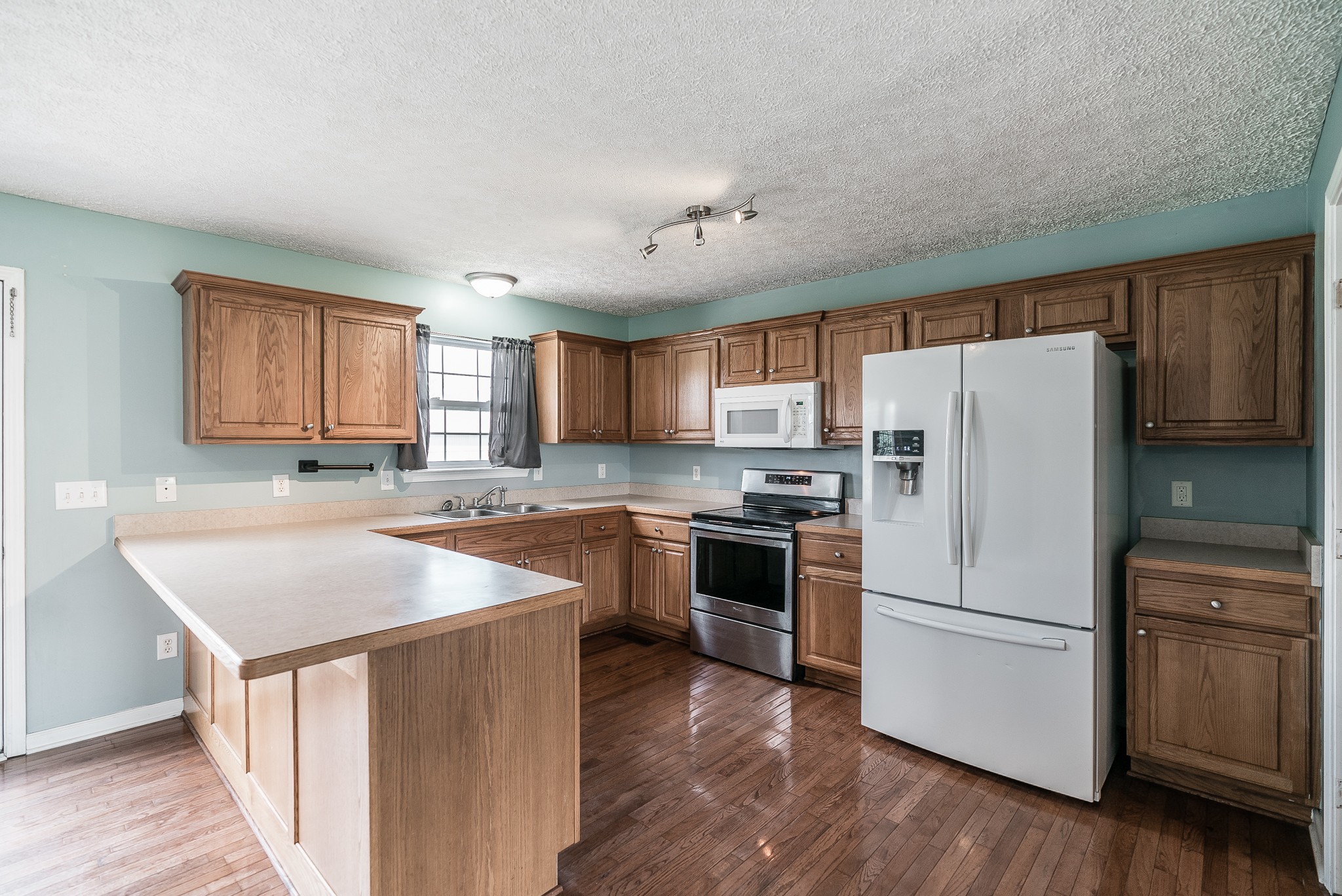 5229 East Robertson Road Cross Plains, TN 37049 - Photo 7 of 35 Gallery Image 7