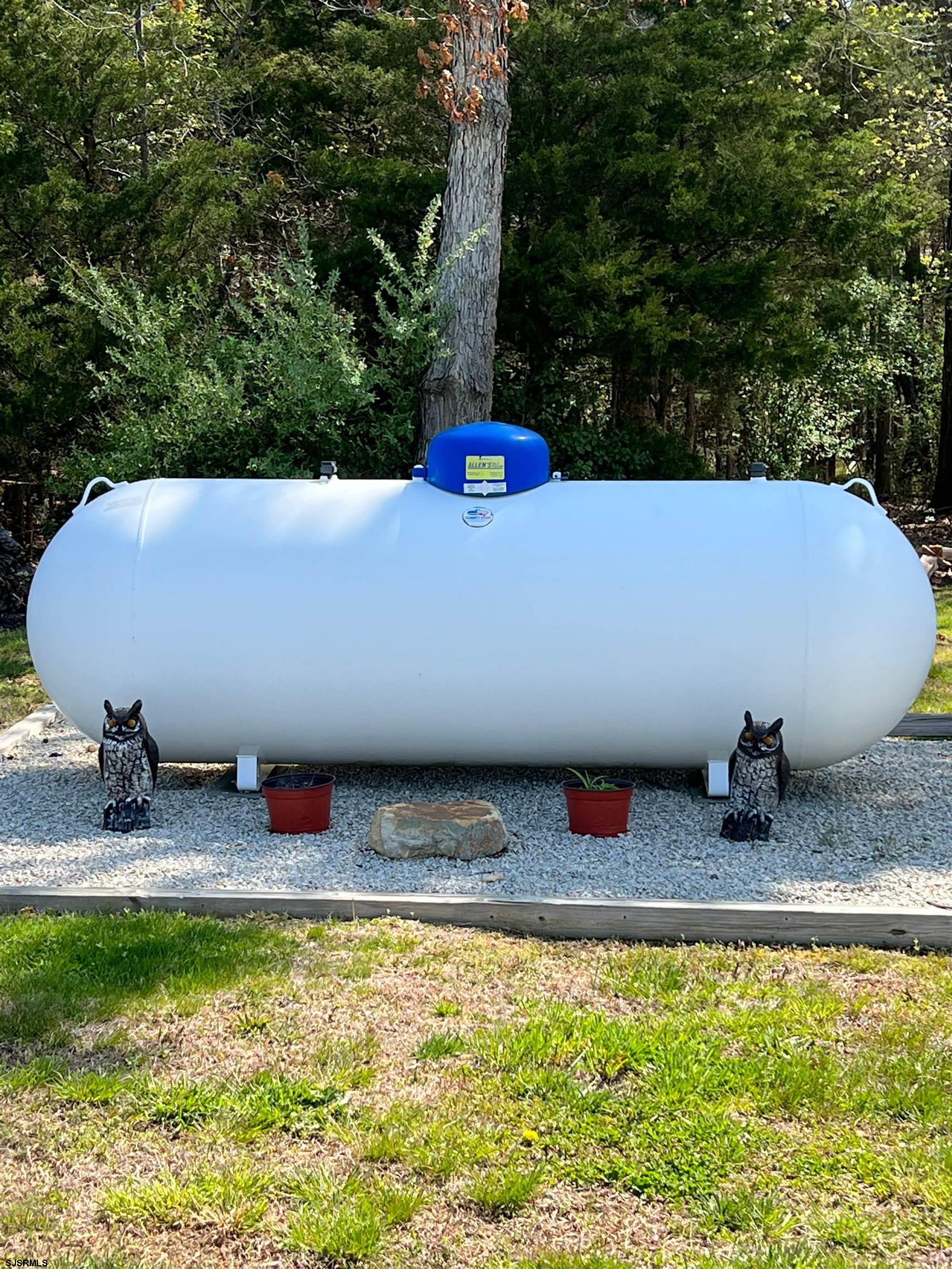 215 Lebanon Road Bridgeton, NJ 08302 - Photo 10 of 50 a view of swimming pool with a yard