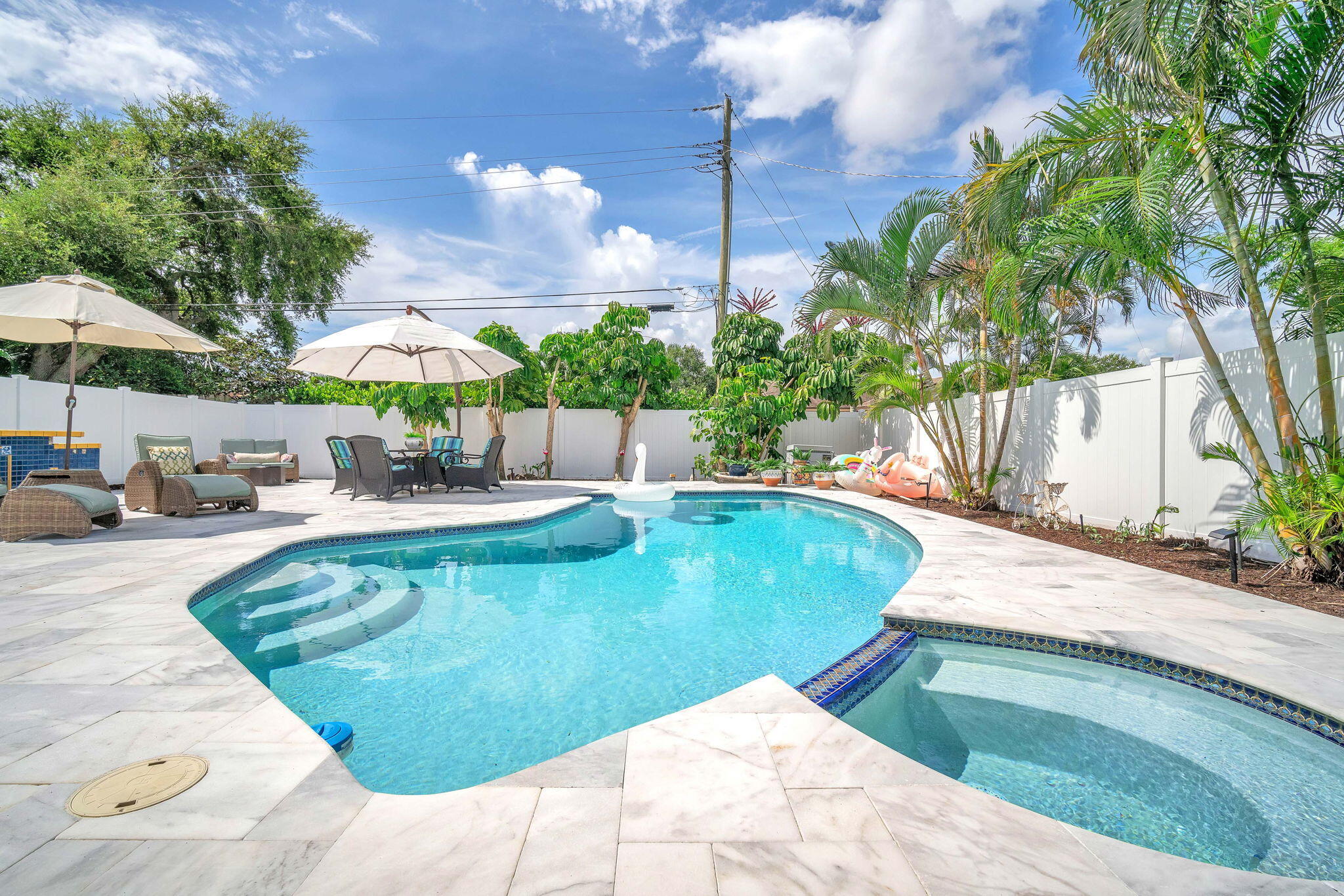 484 Southwest 1st Street Boca Raton, FL 33432 - Photo 1 of 41 26-web-or-mls-DSC07524