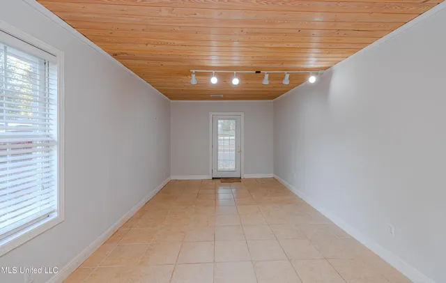 $284,900 | 114 Meadow Ln Circle, Clinton, MS 39056