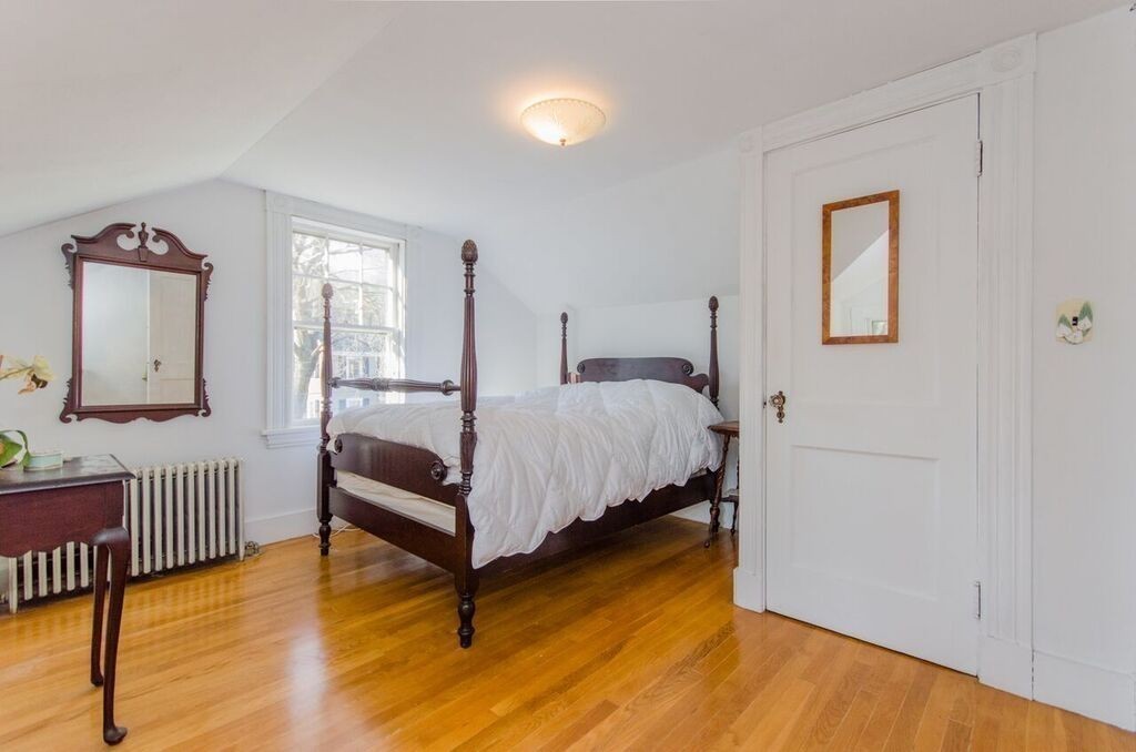 17 Parkland Road Needham, MA 02494 - Photo 8 of 14 Gallery Image 8